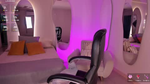 Amber  online show from 01.03.25