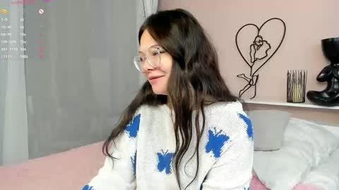 Snapshot of ambergothsly chatting on 09.15.25 Taya online show from 09.15.25