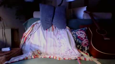 Amberr11 online show from 09.10.25