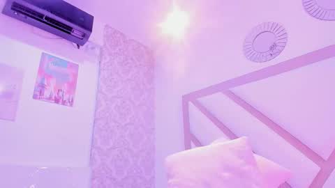 Amberr Sweet  online show from 11.20.25