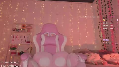 IG - TW Amberw c online show from 10.24.25