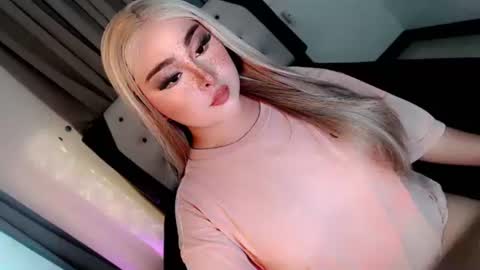 Snapshot of amelia_nicole08 chatting on 09.29.25 amelia_nicole08 online show from 09.29.25