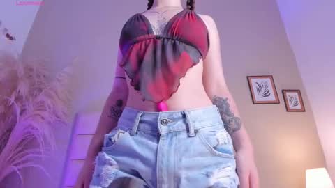 Snapshot of amelia_saenz_ chatting on 02.07.26 Amelia online show from 02.07.26