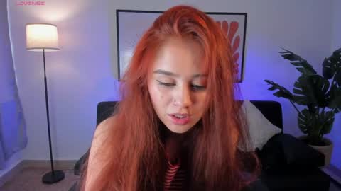 Snapshot of amelia_saenz_ chatting on 05.07.26 Amelia online show from 05.07.26