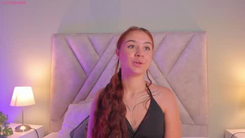 Snapshot of amelia_saenz_ chatting on 05.18.26 Amelia online show from 05.18.26