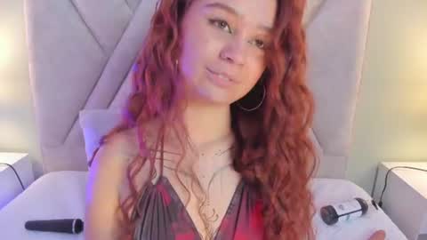 Snapshot of amelia_saenz_ chatting on 07.28.26 Amelia online show from 07.28.26