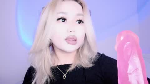 Amelia online show from 12.04.24