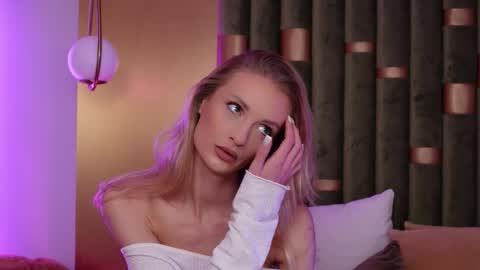 Amelia online show from 11.20.25