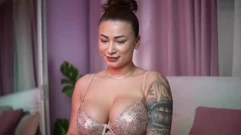  Amelia  online show from 03.29.26