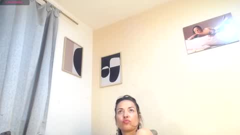 Amalia Castro online show from 02.03.26