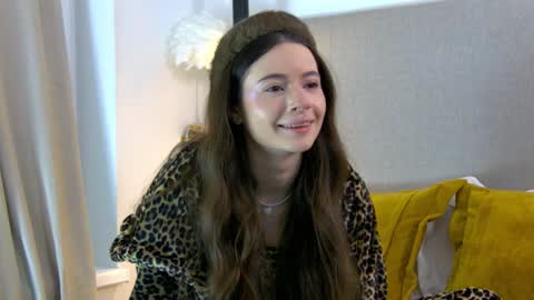 Snapshot of ameliaflares chatting on 02.12.25 Amelia online show from 02.12.25