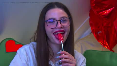 Snapshot of ameliaflares chatting on 03.02.25 Amelia online show from 03.02.25