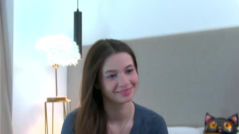 Snapshot of ameliaflares chatting on 03.09.25 Amelia online show from 03.09.25