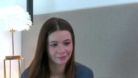 Snapshot of ameliaflares chatting on 03.10.25 Amelia online show from 03.10.25