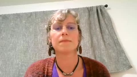 Snapshot of ameliaishka chatting on 09.28.25 Ameliaishka online show from 09.28.25