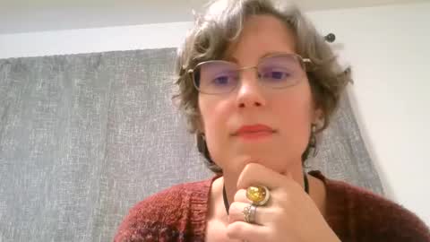 Snapshot of ameliaishka chatting on 10.09.25 Ameliaishka online show from 10.09.25