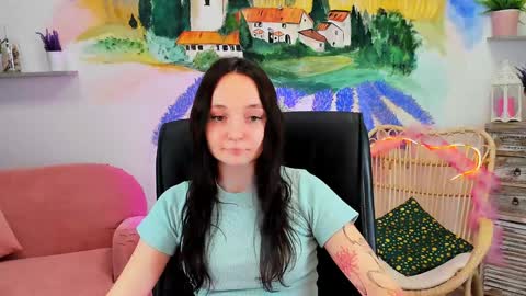 Snapshot of ameliamalina chatting on 12.23.24 Amelia online show from 12.23.24