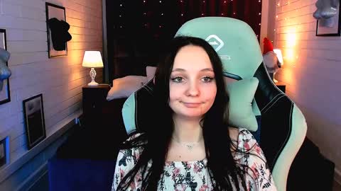 Snapshot of ameliamalina chatting on 01.15.25 Amelia online show from 01.15.25