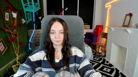 Snapshot of ameliamalina chatting on 02.04.25 Amelia online show from 02.04.25