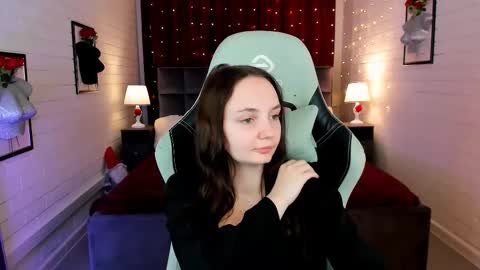 Snapshot of ameliamalina chatting on 02.15.25 Amelia online show from 02.15.25