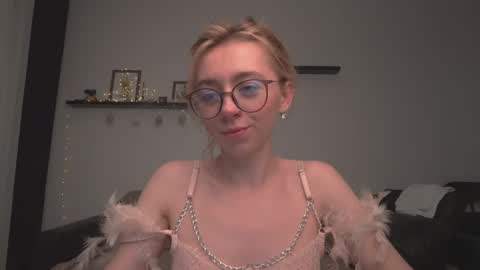 Amelia   online show from 03.09.25