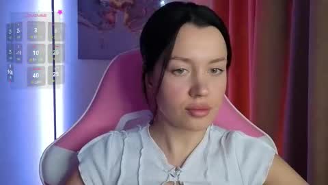 Amelia Sonk online show from 11.19.25