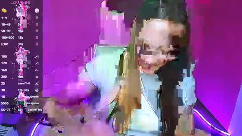 Snapshot of amelie_jackson_ chatting on 01.08.25 Amelie online show from 01.08.25