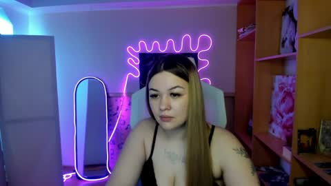 Amelie online show from 04.25.26