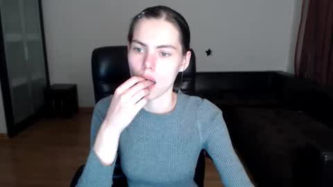 Amelie online show from 09.25.25