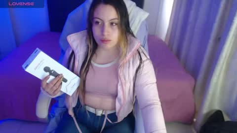 Amelie  online show from 05.04.26