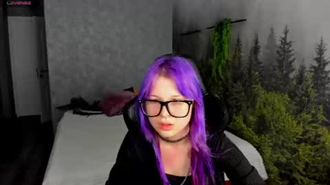 Snapshot of ameliia_backer chatting on 07.16.26 Amelia online show from 07.16.26