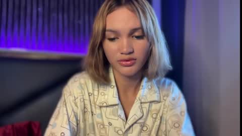 amelinckx online show from 01.21.25