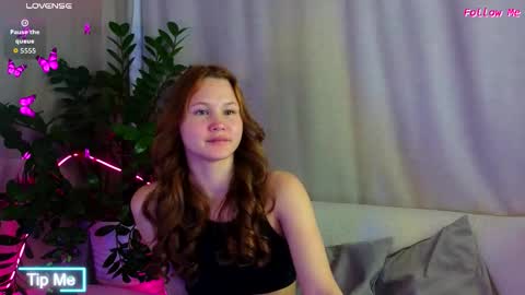 AmeliRoyse online show from 11.21.25