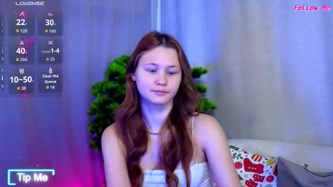 AmeliRoyse online show from 12.21.25