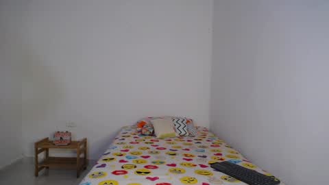 Amely  online show from 02.04.25