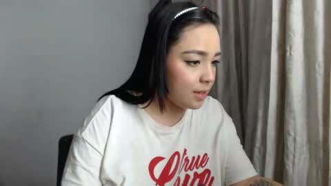 ami_rosee online show from 12.02.24