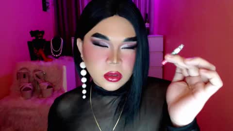 Queen Mireska online show from 01.02.25