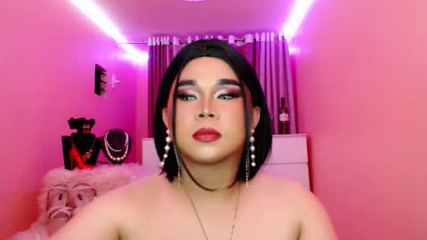 Queen Mireska online show from 02.03.25