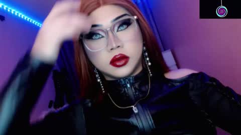 Queen Mireska online show from 03.15.26