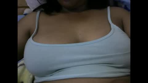 amichouu online show from 11.28.25