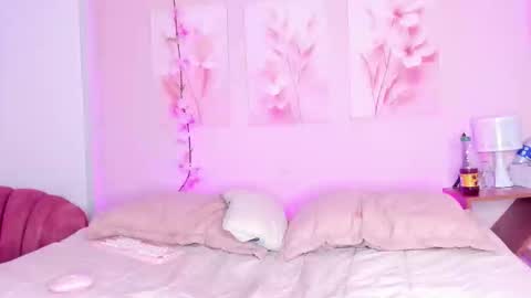 AmiiClark  online show from 03.22.26