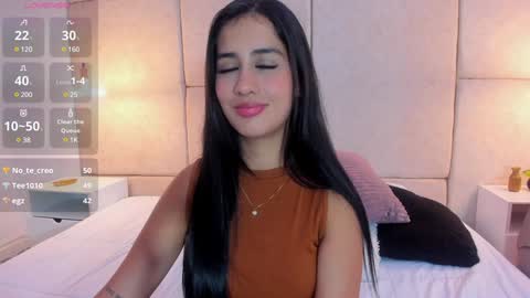 Snapshot of amiirra_ chatting on 12.12.24 Amira sweet online show from 12.12.24