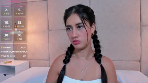 Snapshot of amiirra_ chatting on 12.23.24 Amira sweet online show from 12.23.24