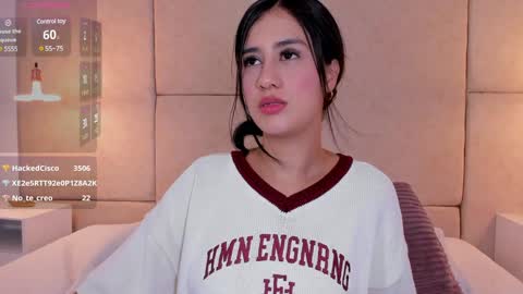 Snapshot of amiirra_ chatting on 01.22.25 Amira sweet online show from 01.22.25