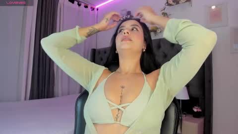 Amira sweet online show from 11.26.25