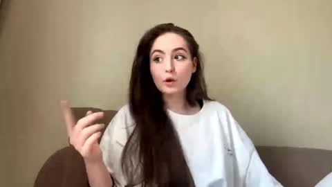 Emily Carter online show from 04.21.26