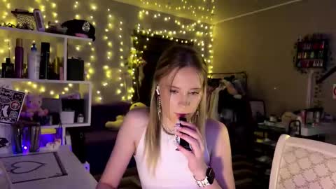 Amily online show from 02.25.26