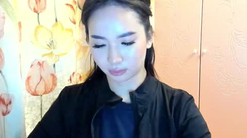 Amina online show from 09.29.25