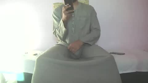 Amir online show from 10.18.25