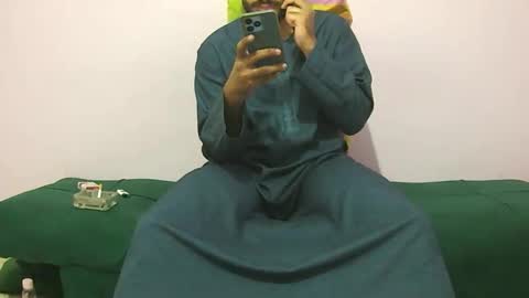 Amir online show from 11.23.25